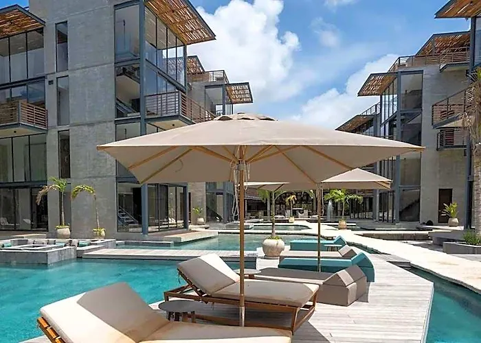 Ideal Location With Cenote Pools Gym Restaurant *